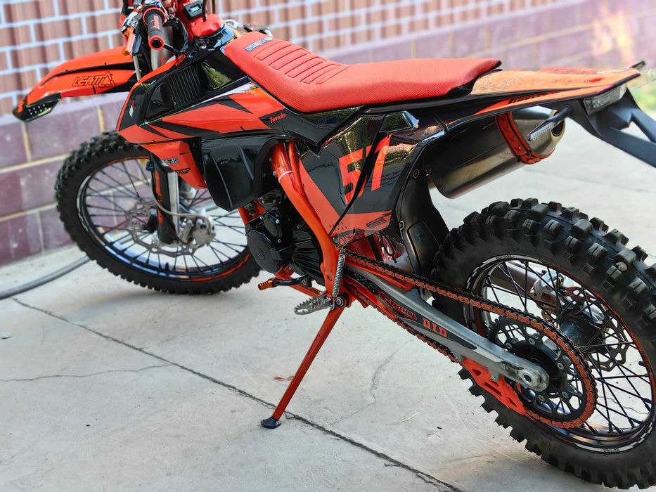 Мотоцикл, эндуро мопед,