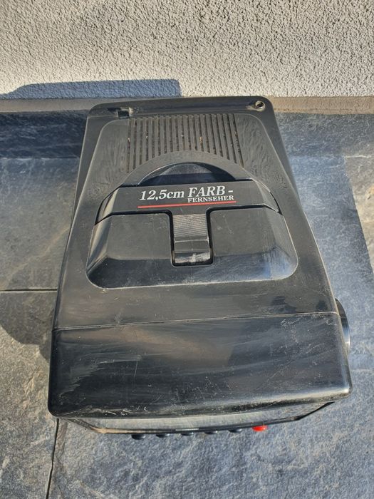 Преносим цветен телевизор с радио  Okano