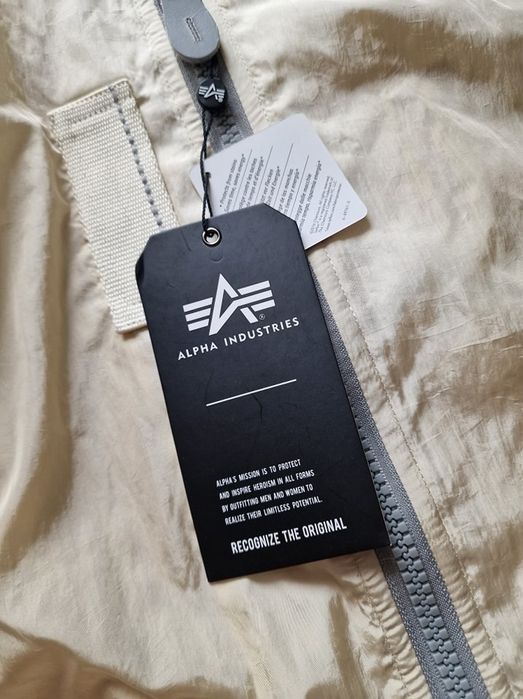 Страхотно мъжко тънко пролетно яке ALPHA INDUSTRIES, размер М, ново