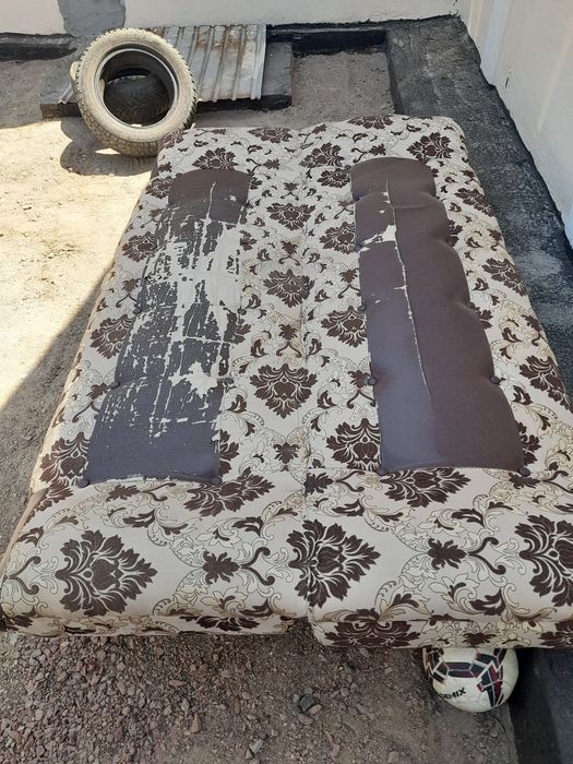 Телевизор диван и креслы