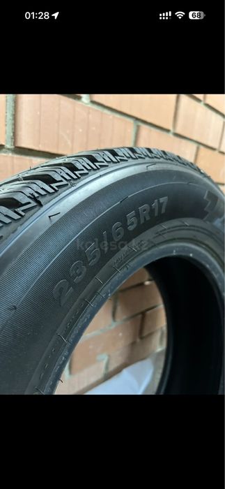 Новый комплект TRIANGLE ICE LYNX 235 - 65 - R17