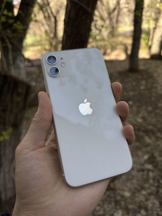Продам iphone 11 айфон 11