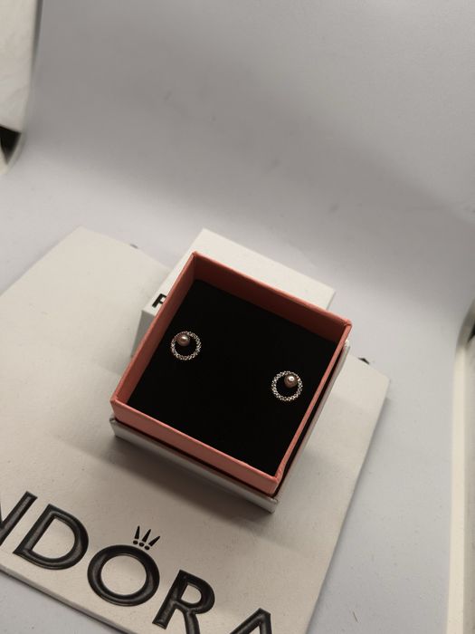 Pandora обеци Пандора