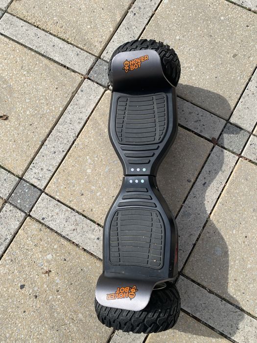 Продаю скутер Hover Bot