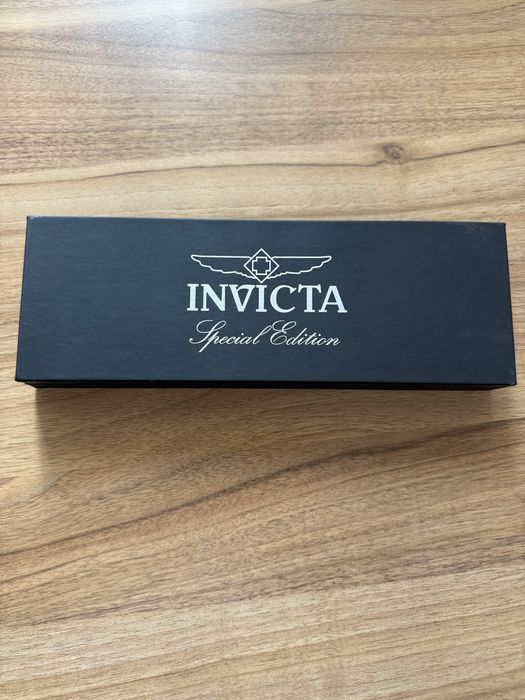 Мъжки часовник на INVICTA  ! Нов !