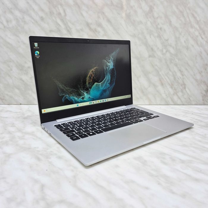 Laptop Samsung, Galaxy Book 2, Snapdragon 7C+ 4 GB 128 GB 5G