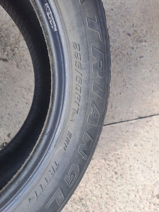 Продам  резину  2 балона