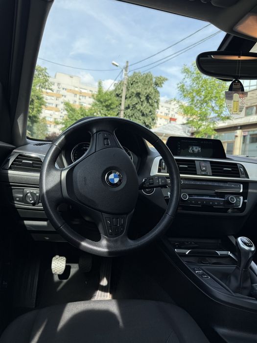 BMW 1 Series 2018 — imagine 4
