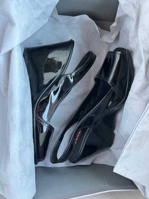 Елегантен сандал, Prada, Италия, размер 38.5