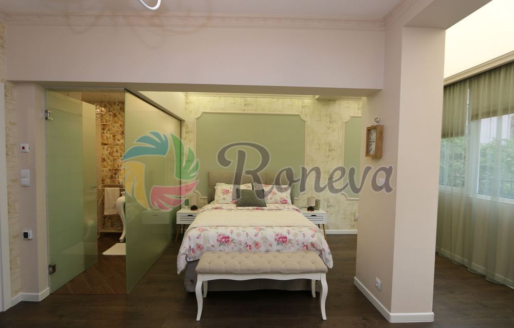 Дава се под наем Тристаен апартамент в Варна, Център - 100 кв.м за 1100 € - Снимка #6