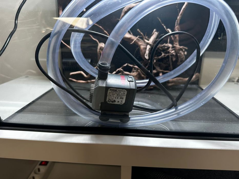 Lampa Chihiros pentru acvariu / plante