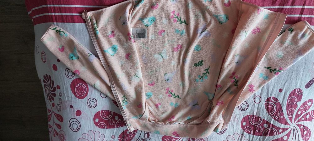 Vând jerseu fetita h&m mărimea 122-128