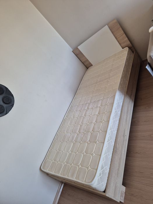 Кровать односпалка