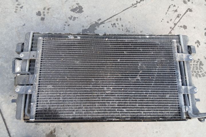 Set radiatoare motor 1J0820411N 1J0121207M 1J012125N 1J0820411N 1J012