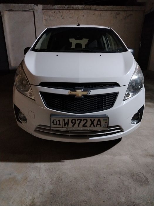 Продаётся Spark 2-Позиция в хорошем состоянии