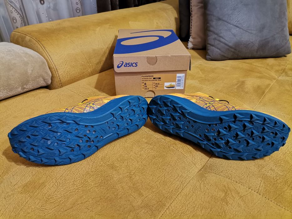asics fujispeed golden yellow Мъжки маратонки на бягане 41.5