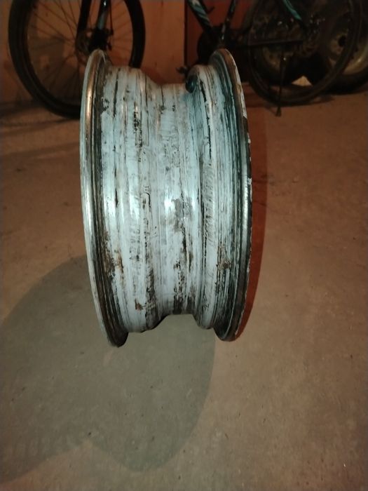 Продам диски для машин