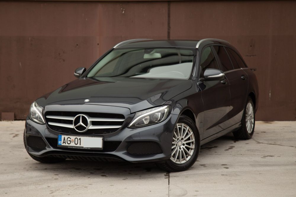Mercedes Benz C220d Bluetec / 170CP / Far / Navi