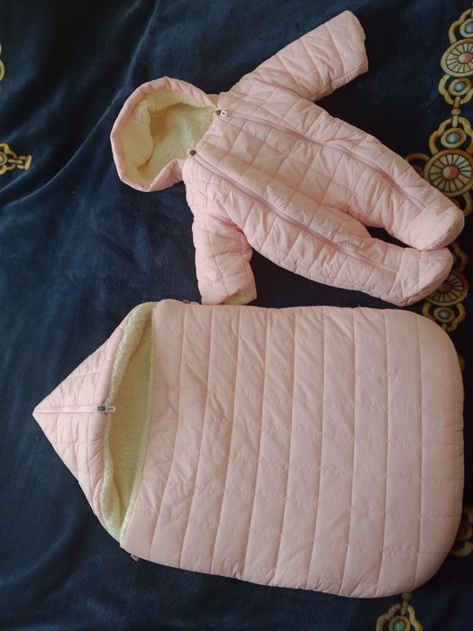 Конверт и комбинезон для девочки