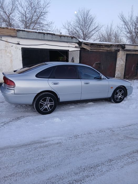 Мазда 626 кронус