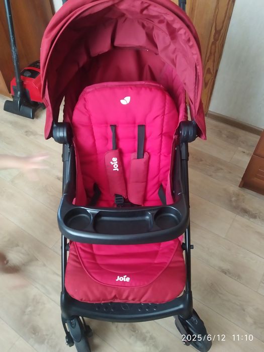 Коляска прогулочная