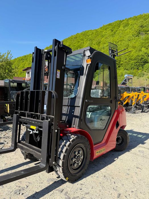 Stivuitor Macao LF300 cu cabina