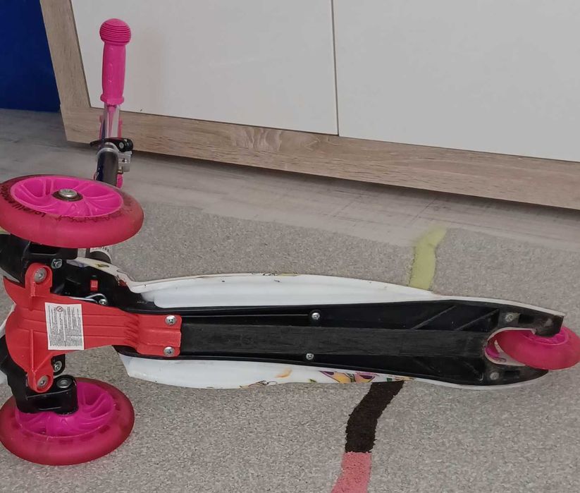 Тротинетка mini pink butterfly Lorelli