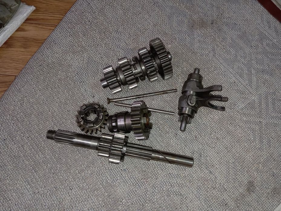 Продам двигатель по запчастям