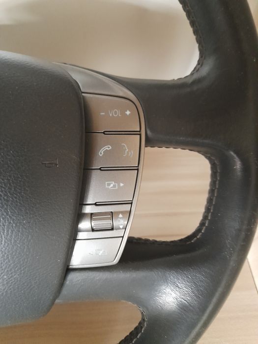Волан с аре бег VW  файтон фейс