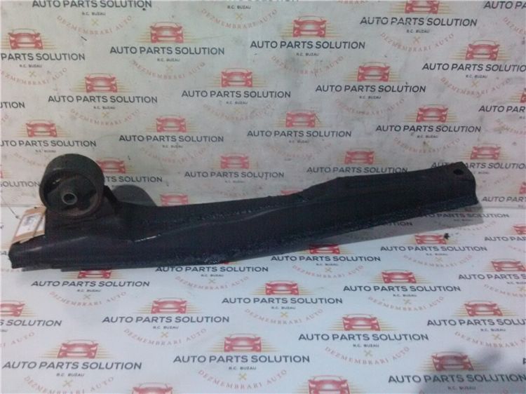 Traversa cutie de viteza jeep compass 2.2 crd an fabr. 2012