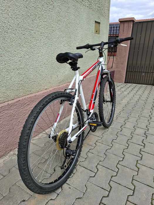 Bicicleta Z Pomona 21 (7×3)viteze, roti 26 ,aluminiu