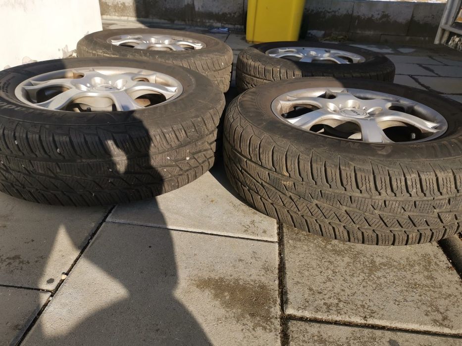 Vând jante aliaj cu anvelope de iarnă, 6.5Jx16 H2 ET 38.