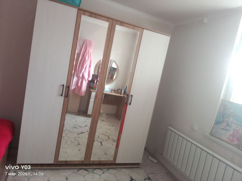 Шкафы для одежды