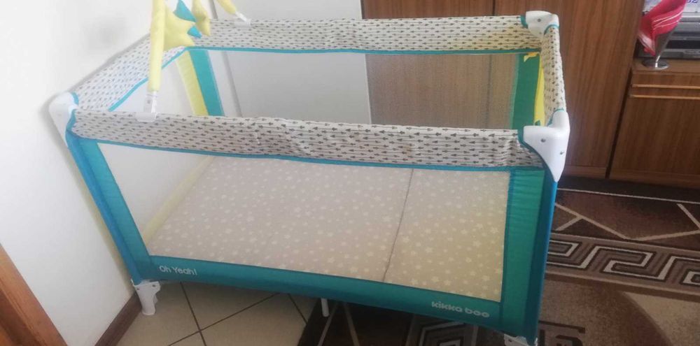 Сгъваема бебешка кошара с матрак