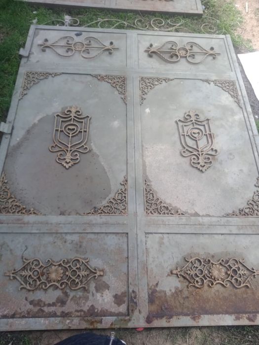 Забор сатылады. Есігімен