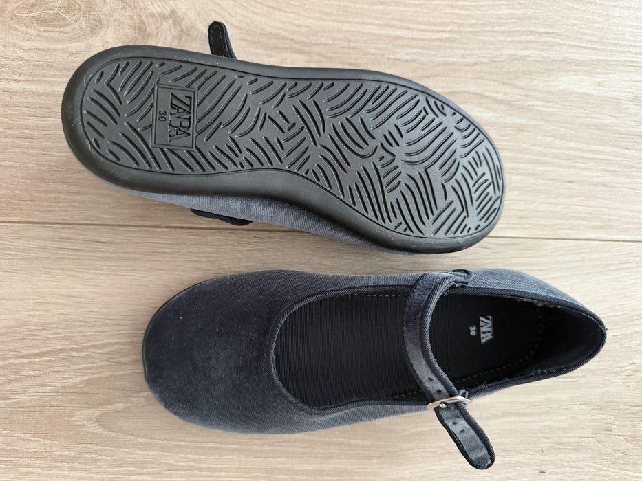 Balerini Zara catifea marimea 30