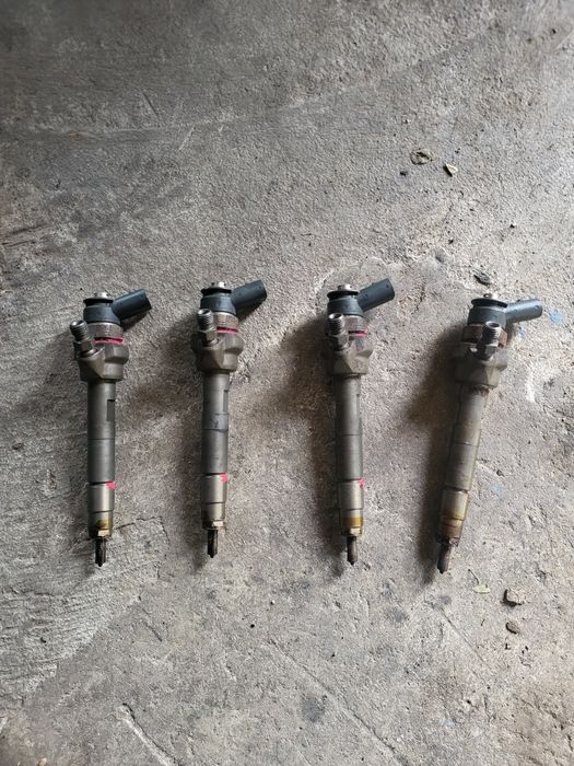 Injectoare bmw 177 cp 0445110289