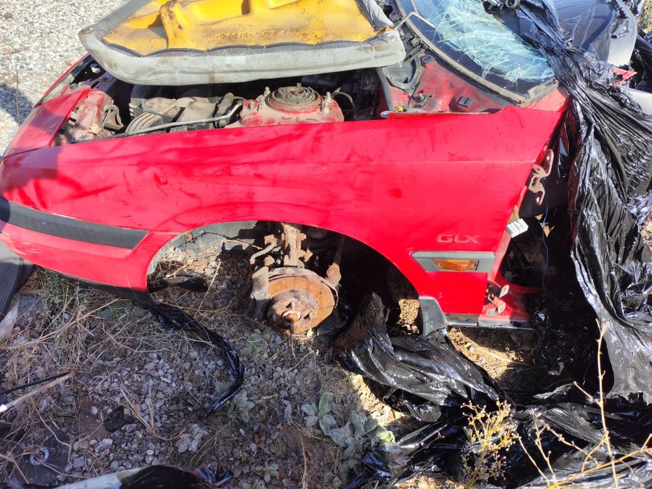 Крыло переднее на мазду 323ф