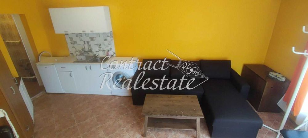 Дава се под наем Едностаен апартамент в Варна, Младост 1 - 26 кв.м за 193.8 € - Снимка #1