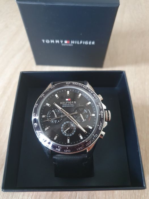 Ceas Tommy Hilfiger nou - factura disponibila