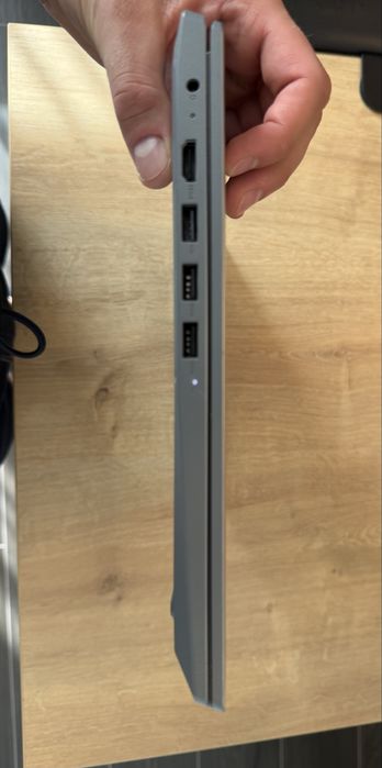 Laptop Lenovo IdeaPad 3