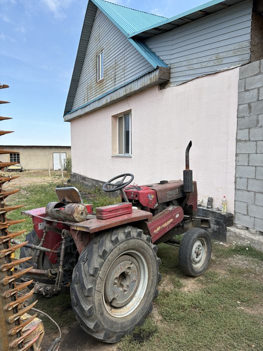 Трактор китайский