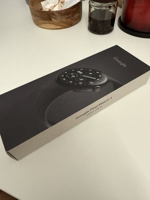 Google Pixel Watch 4, Obsidian, 45mm, Fullbox