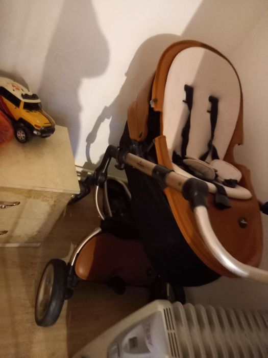 Carucior Mima Xari 2 în 1