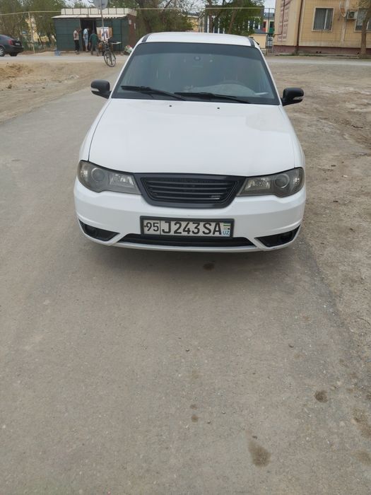 Nexia 2 1.6 dons 2015 sotiladi Dogovorgaxam beriladi  Boshlangich 20