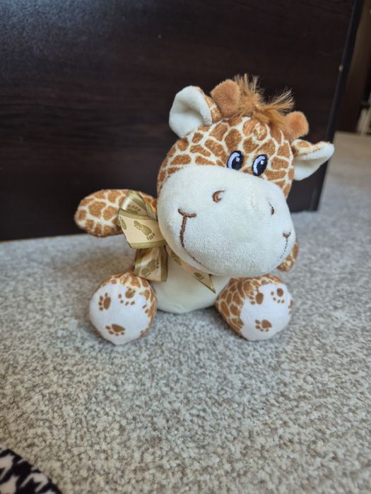 Лот малки плюшени играчки