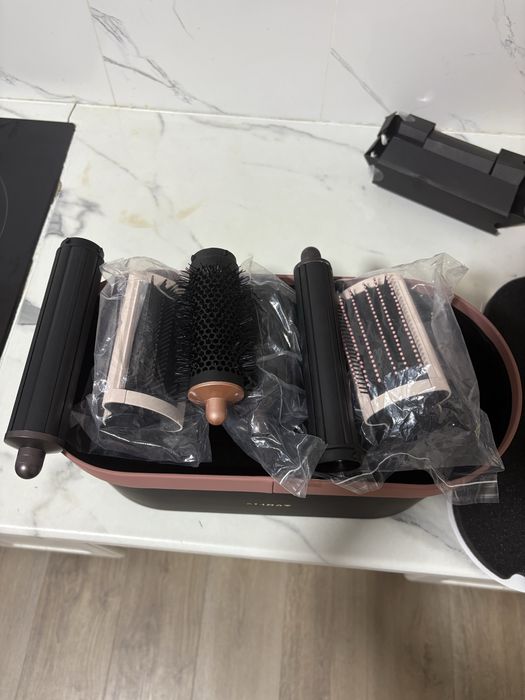 Dyson airwrap complete long