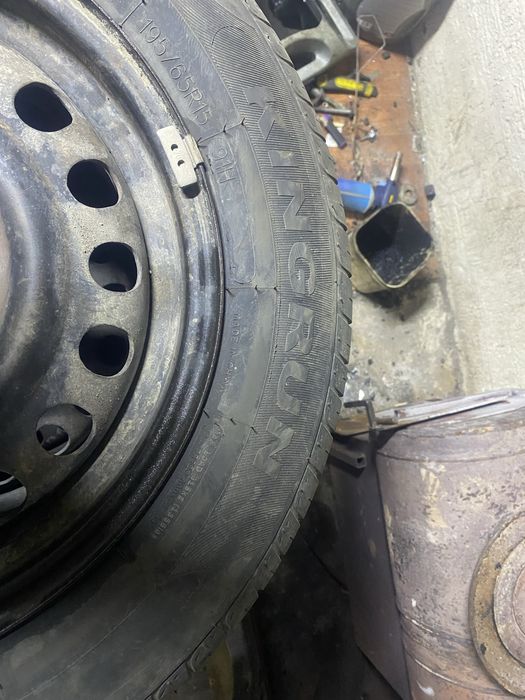 Продам резину с дисками