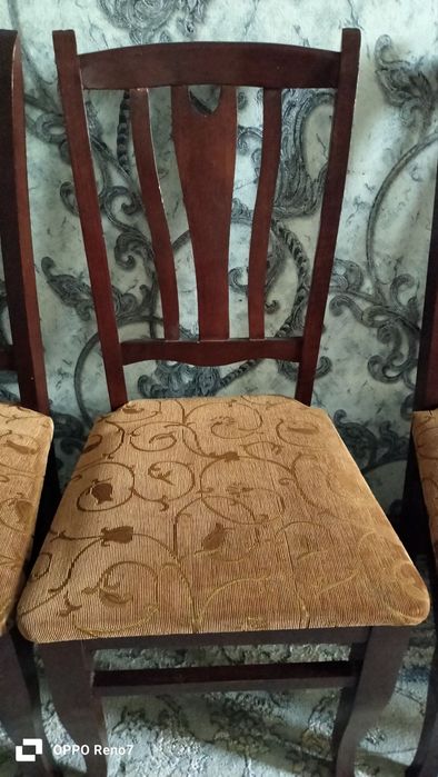 Stul sotiladi yaxshi holatda