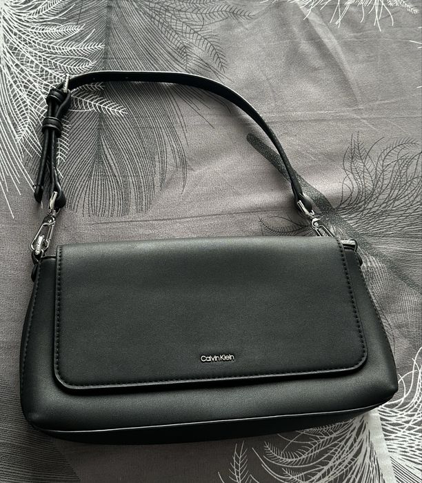 Geanta Calvin Klein